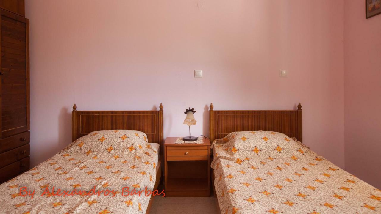 Appartement Bourikos House Corfu à Áno Korakiána Extérieur photo
